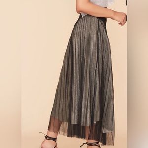 Emotae Sparkle Midi Skirt